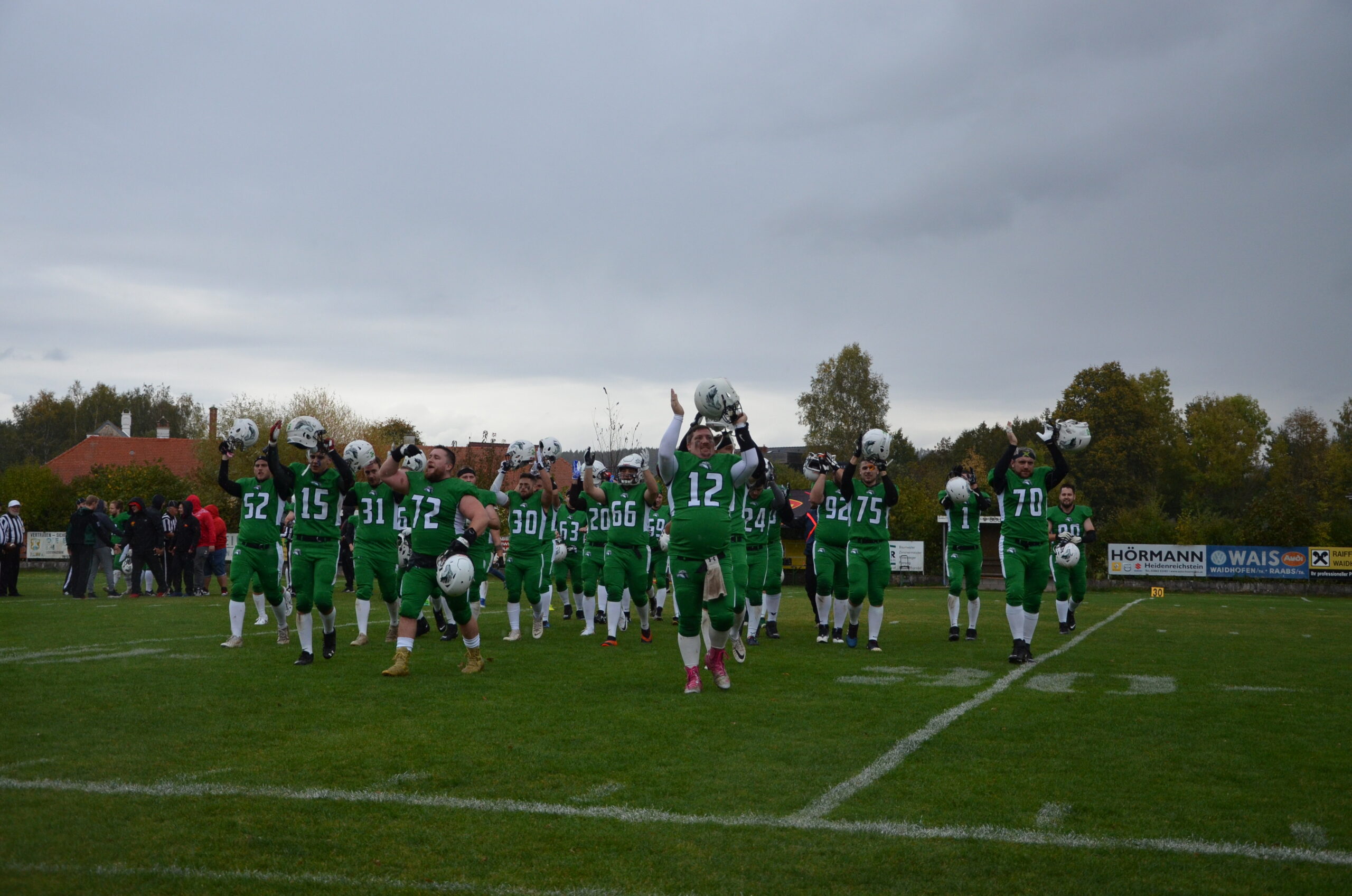 Read more about the article WOODQUARTER WOLVES VS. ST. PÖLTEN INVADERS